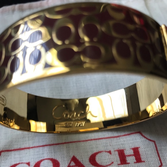 Gold bangle - Picture 1 of 4